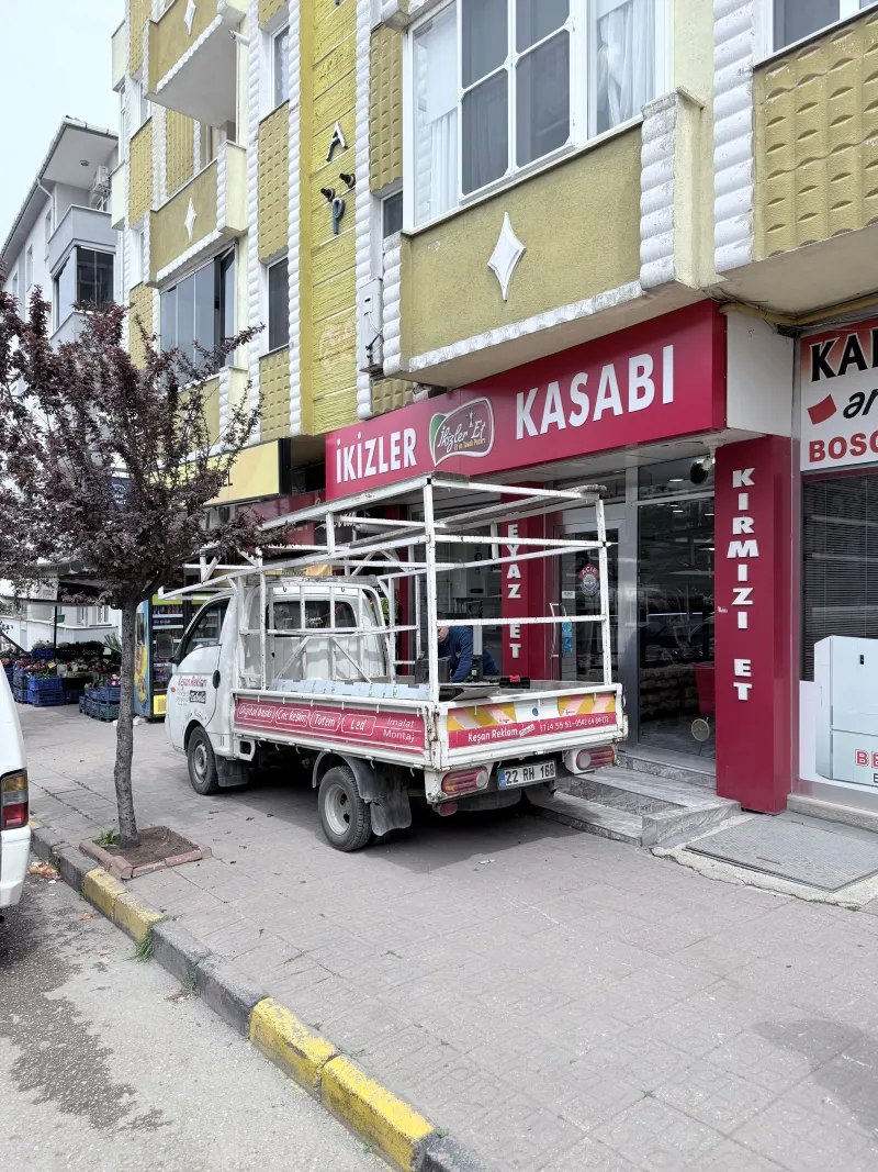 İkizler Kasabı Cephe tabelası — Keşan Reklam Tabela